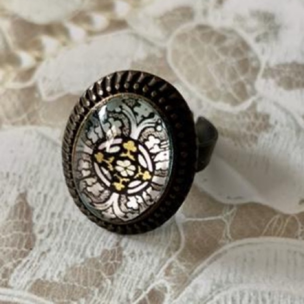 Stained Glass Ring